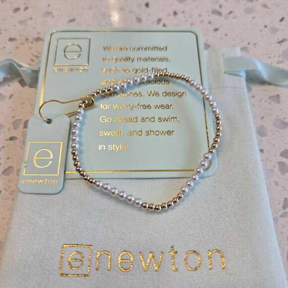 NWT! enewton classic gold and pearl blissful pattern bracelet rn - Picture 4 of 4